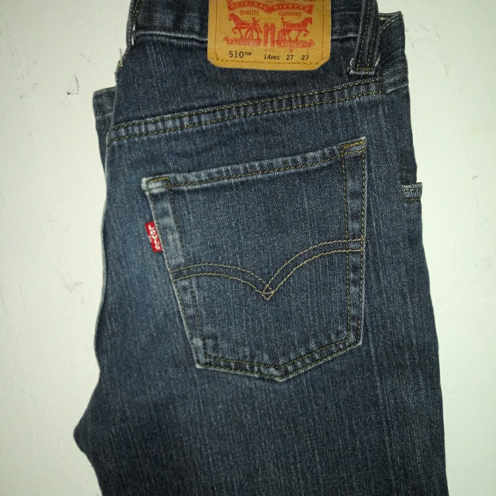 Jeans - Picture 3 of 4